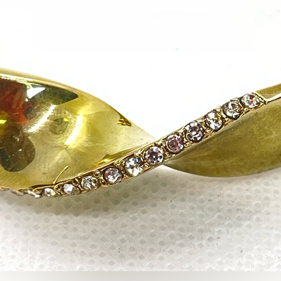 Anne Taylor gold tone bangle with rhinestone accents and “twist” detail! - Picture 4 of 14